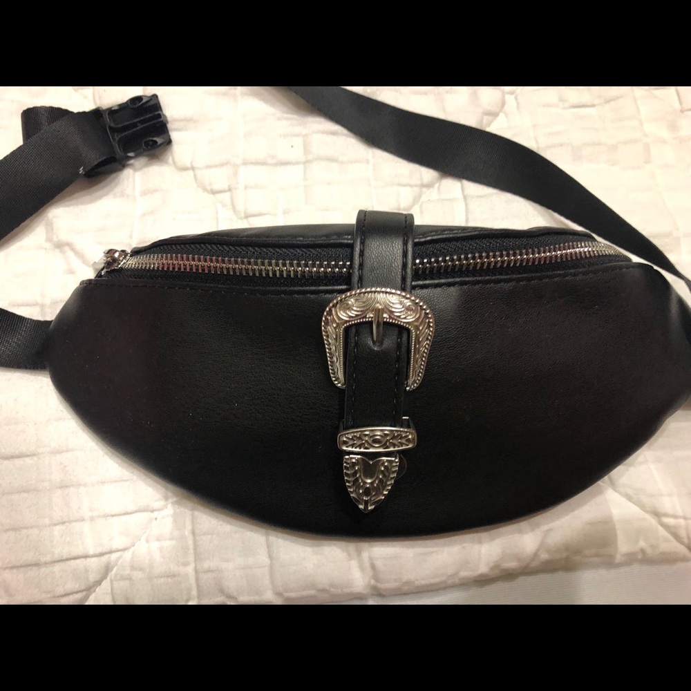 Fannypack